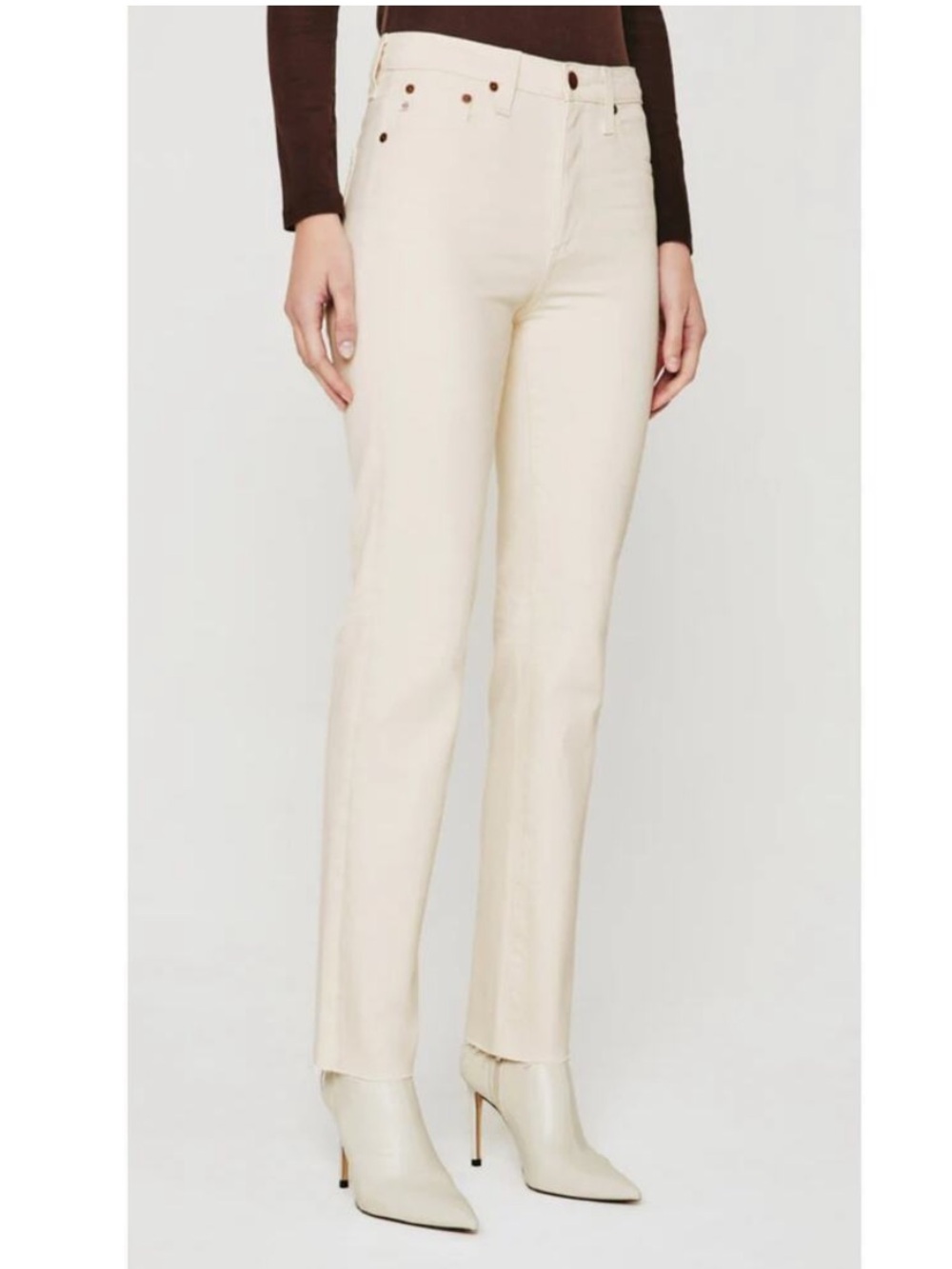 NEW AG Jeans Saige High-Rise Straight Size 29 in 1 Year Soft Sands Cream NWT